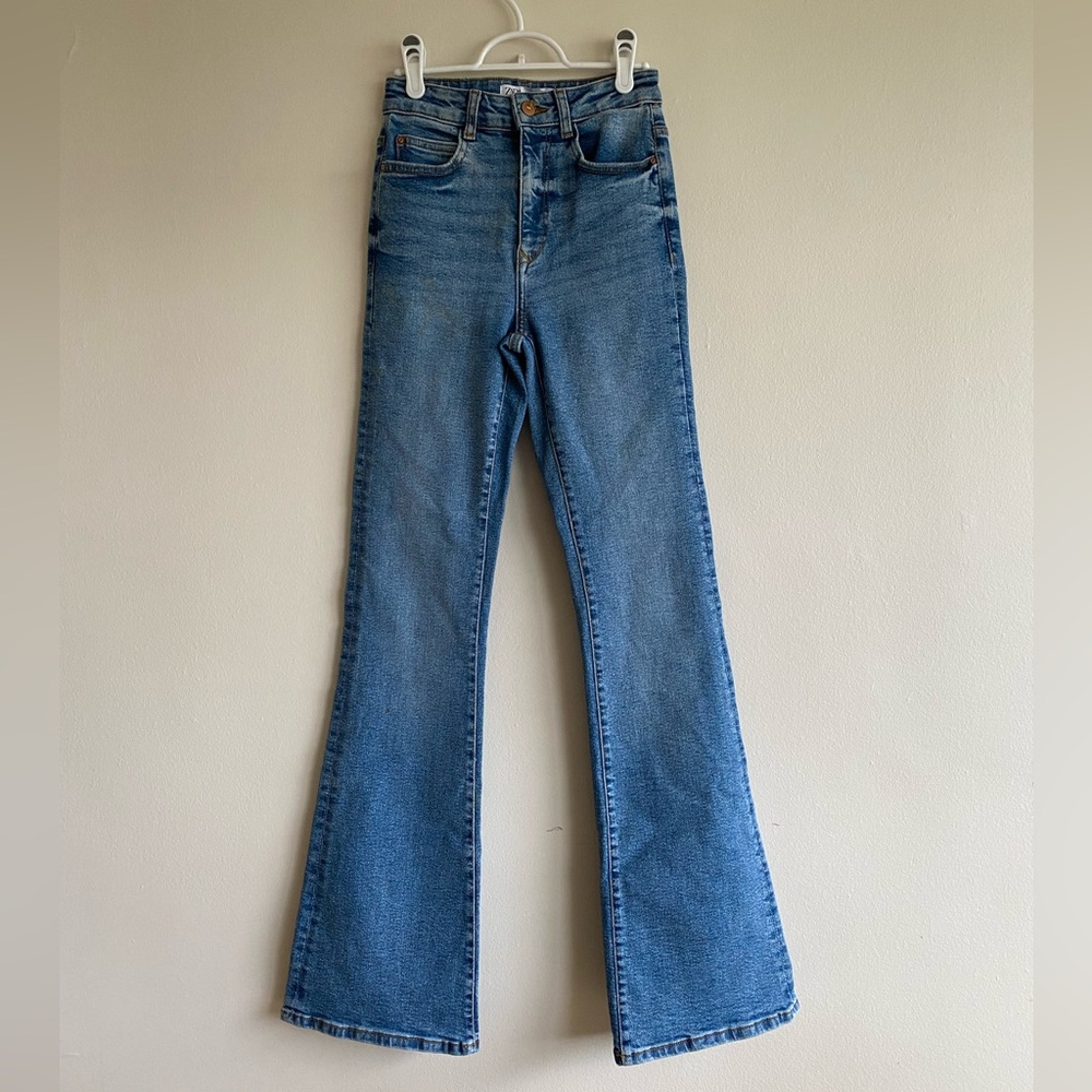 Zara Flare Jeans With A High Waist - Mid Blue - Women’s XS